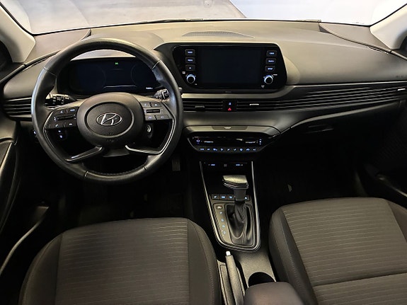 Hyundai i20 10 of 17
