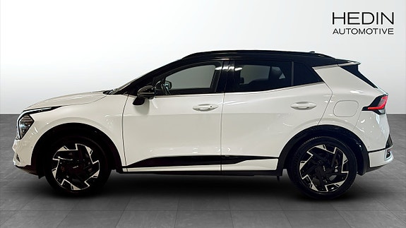Kia Sportage 2 of 18