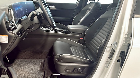 Kia Sportage 10 of 18
