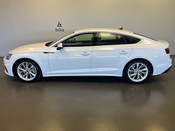 Audi A5 2 of 12