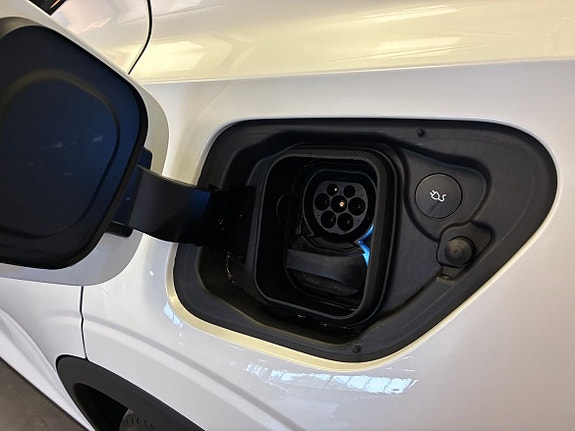 Polestar 2 14 of 23