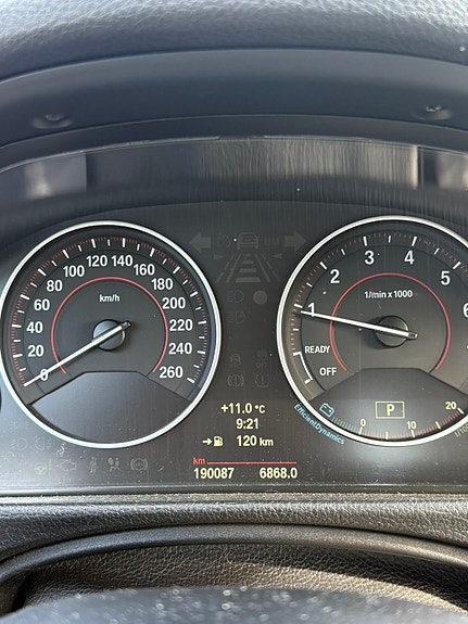 BMW 335i 5 of 6