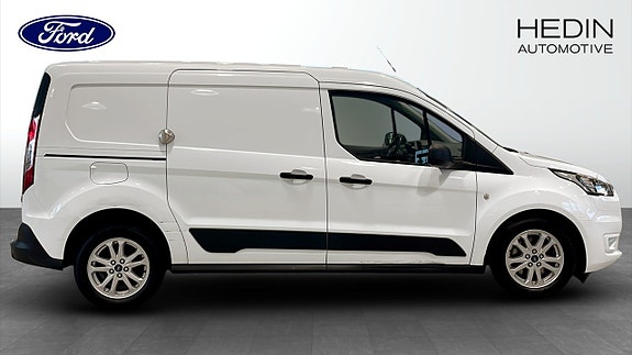 Ford Transit Connect 6 of 9
