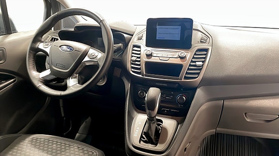 Ford Transit Connect 4 of 9