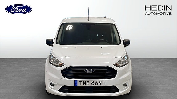 Ford Transit Connect 8 of 9