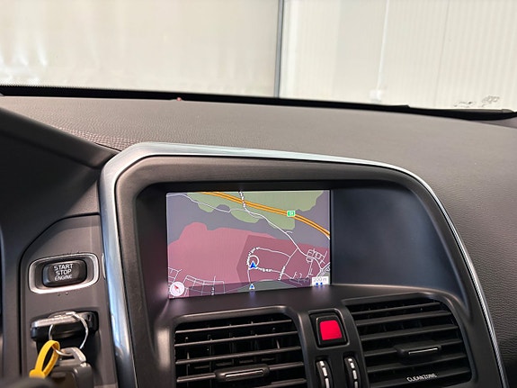 Volvo XC60 15 of 26