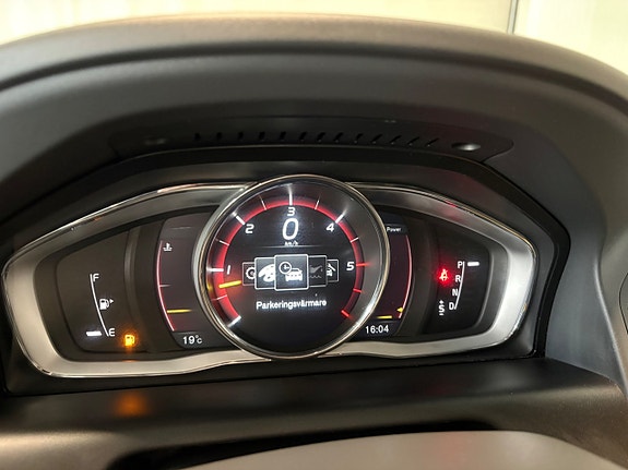 Volvo XC60 19 of 26