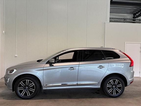 Volvo XC60 5 of 26