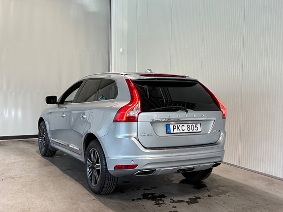 Volvo XC60 6 of 26