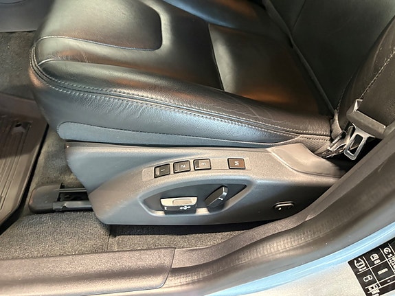 Volvo XC60 9 of 26