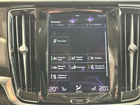 Volvo V90 26 of 30
