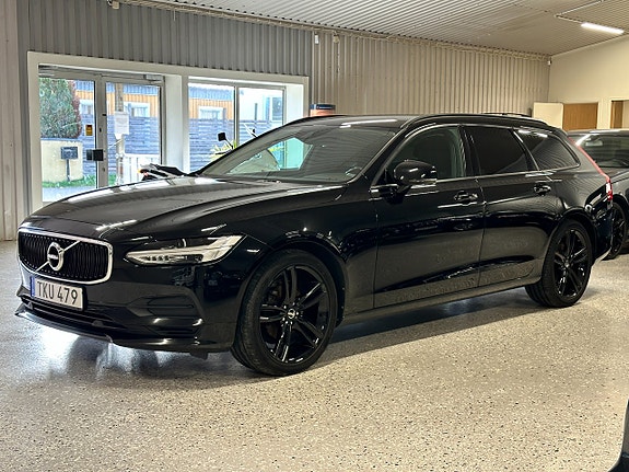 Volvo V90 10 of 30