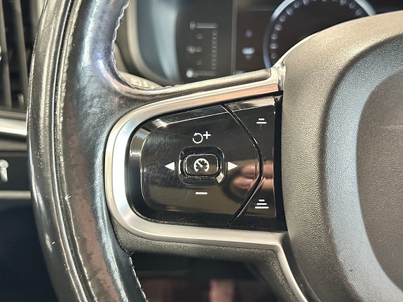 Volvo V90 17 of 30
