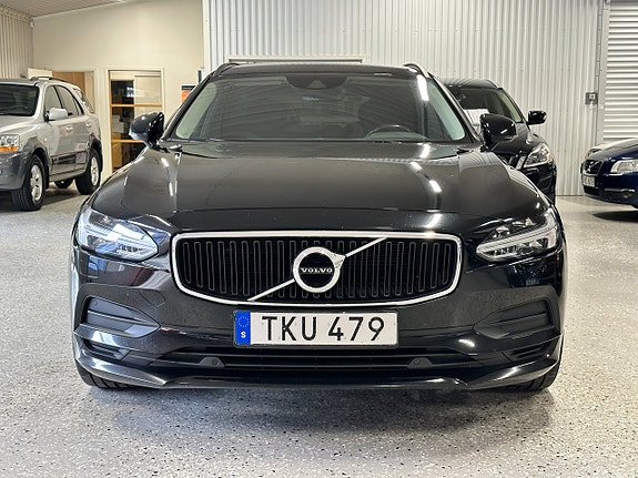 Volvo V90 11 of 30