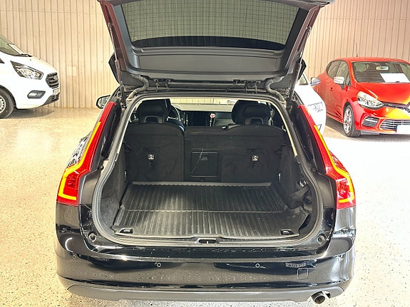 Volvo V90 8 of 30