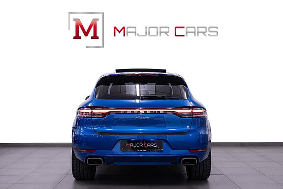 Porsche Macan 5 of 24