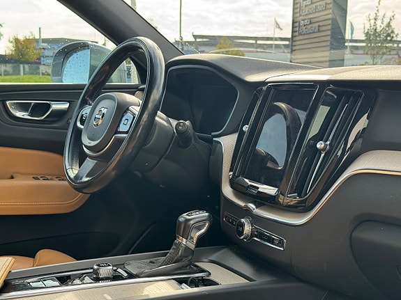 Volvo XC60 4 of 7