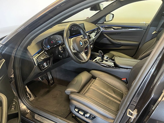 BMW 530e 10 of 18