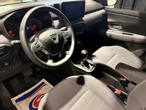 Dacia Sandero 5 of 12