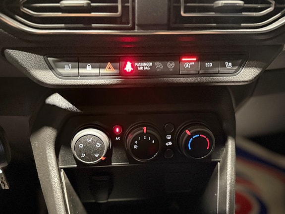 Dacia Sandero 9 of 12