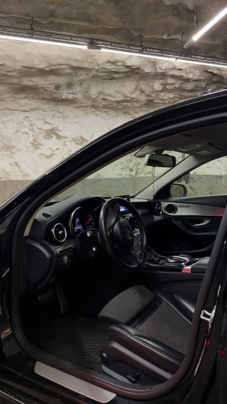 Mercedes-Benz C220 d 5 of 11