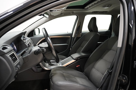 Volvo XC70 7 of 20