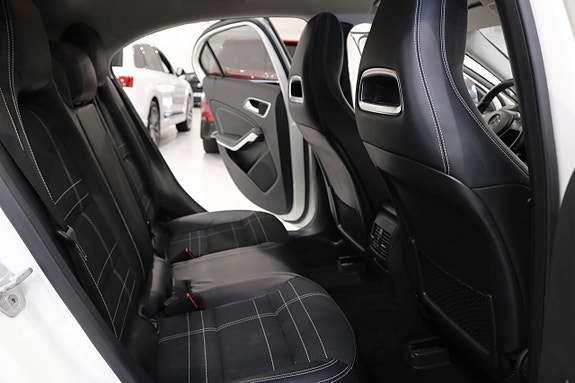 Mercedes-Benz A180 17 of 28