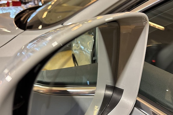 Volvo XC60 21 of 30