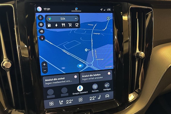 Volvo XC60 12 of 30