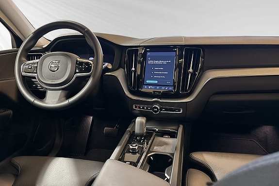 Volvo XC60 9 of 30
