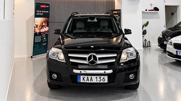 Mercedes-Benz GLK220 5 of 29