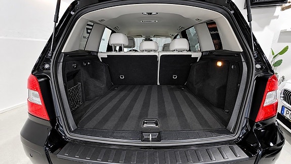 Mercedes-Benz GLK220 11 of 29