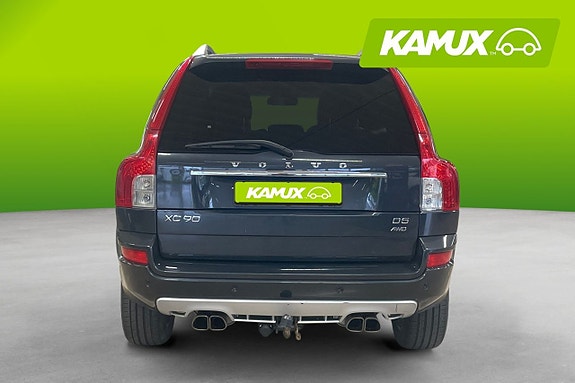 Volvo XC90 5 of 20