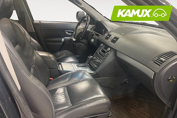 Volvo XC90 15 of 20