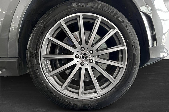 Mercedes-Benz GLS350 d 5 of 10