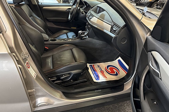 BMW X1 8 of 12