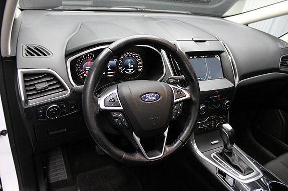 Ford S-MAX 13 of 28