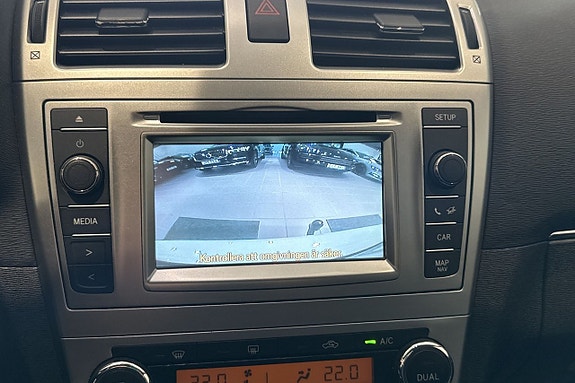 Toyota Avensis 14 of 22
