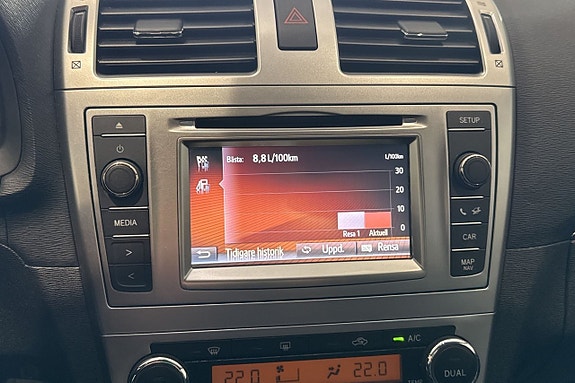 Toyota Avensis 15 of 22