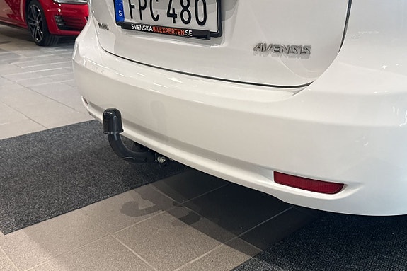 Toyota Avensis 20 of 22