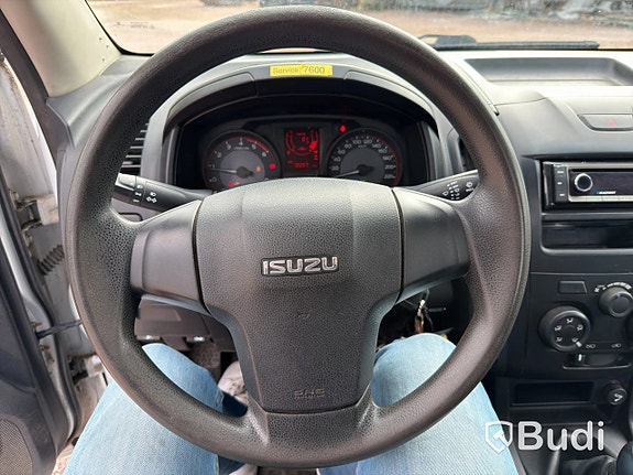 Isuzu Isuzu D-Max 26 of 27