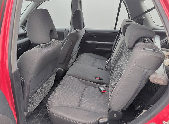 Honda CR-V 4 of 7