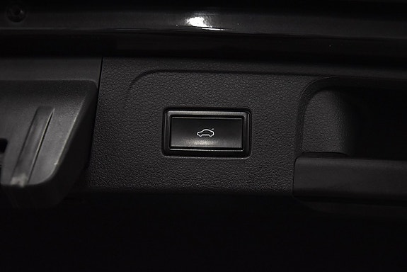 Volkswagen Passat Alltrack 20 of 21