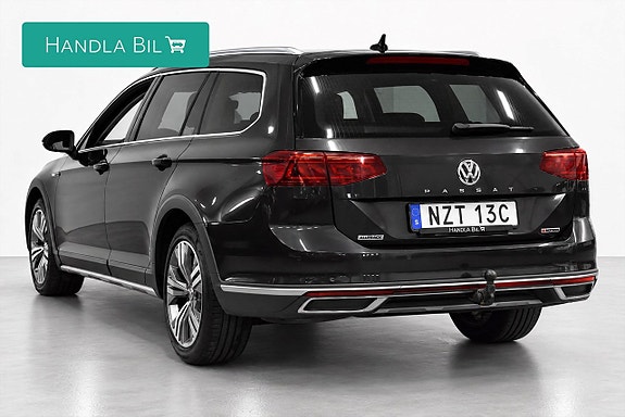 Volkswagen Passat Alltrack 7 of 21