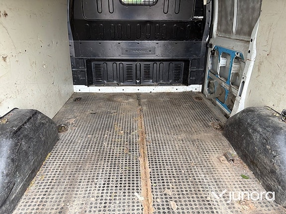 Ford Transit 24 of 24