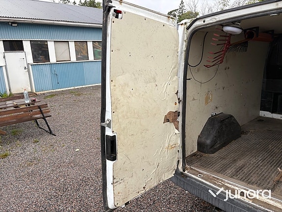 Ford Transit 22 of 24