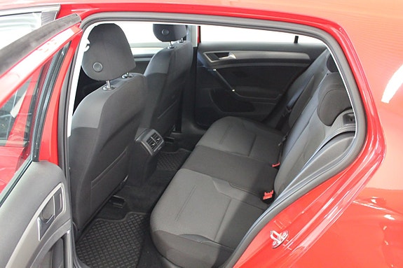 Volkswagen Golf I 7 of 9
