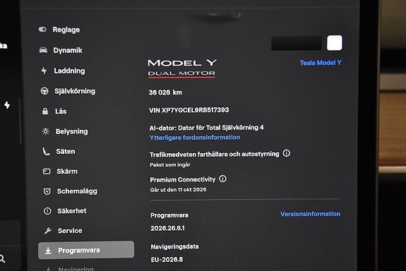 Tesla Model Y 21 of 26