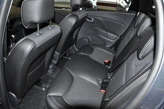 Renault Clio 12 of 14
