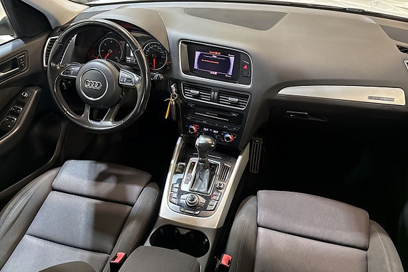 Audi Q5 8 of 13